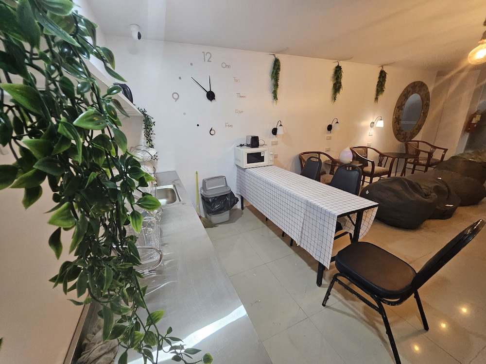 Scandia Beach Hotel 4/50