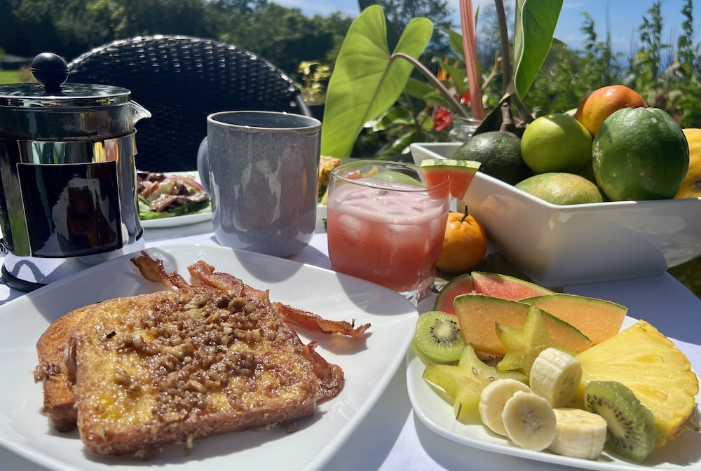 マンゴー サンセット ベッド アンド ブレックファースト イン アット ライマン コナ コーヒー ファーム(Mango Sunset Bed and Breakfast Inn at Lyman Kona Coffee Farm) 写真2
