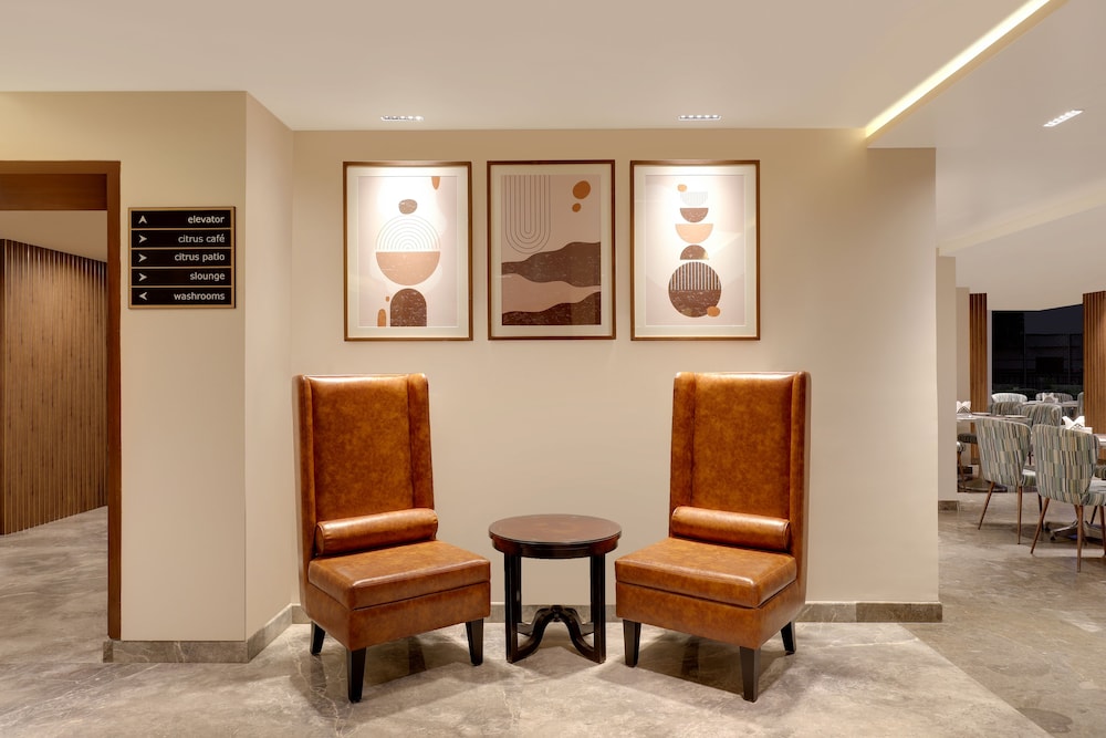 Royal Orchid Suites 11/58