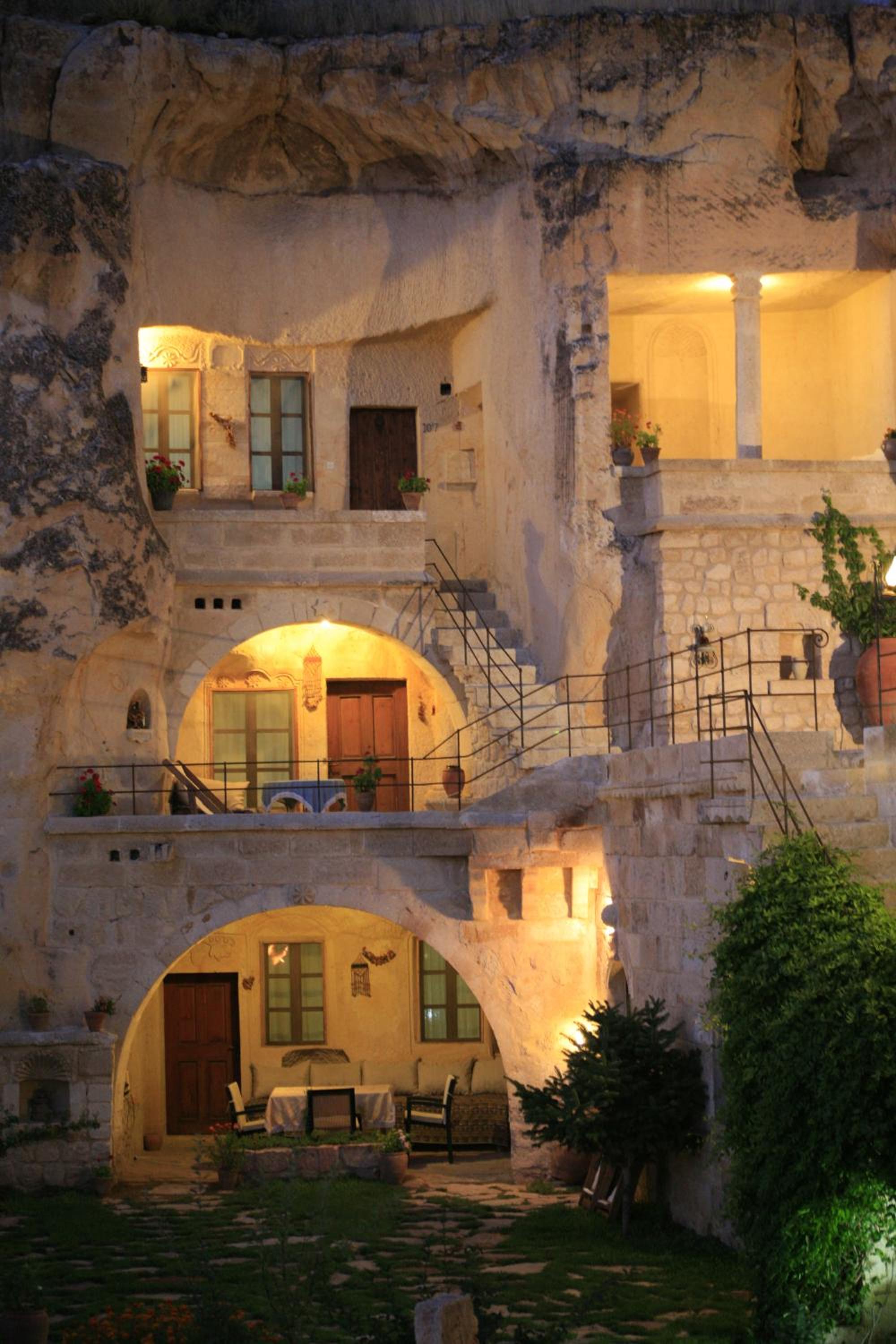 Elkep Evi Cave 2/50