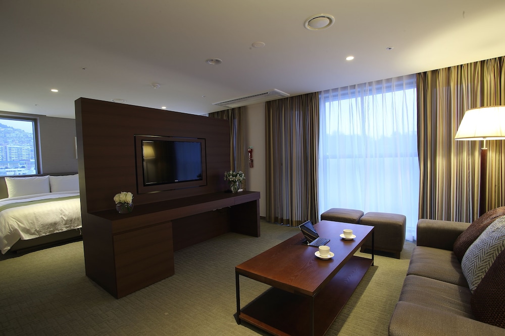 Hotel Aventree Busan 37/53