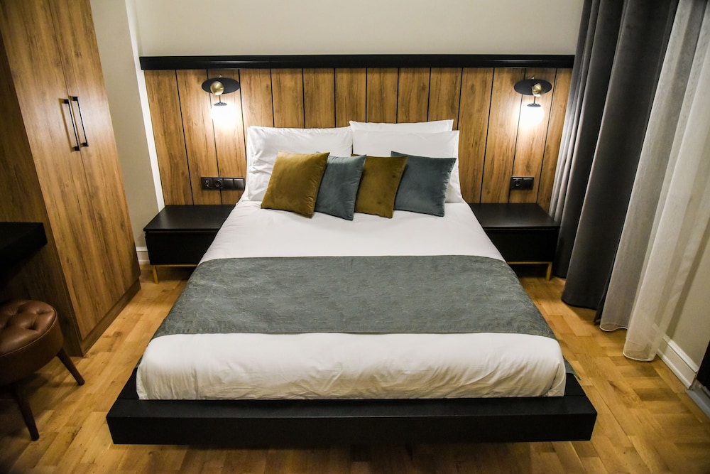 Luxir Hotel Taksim, Istanbul 13/49