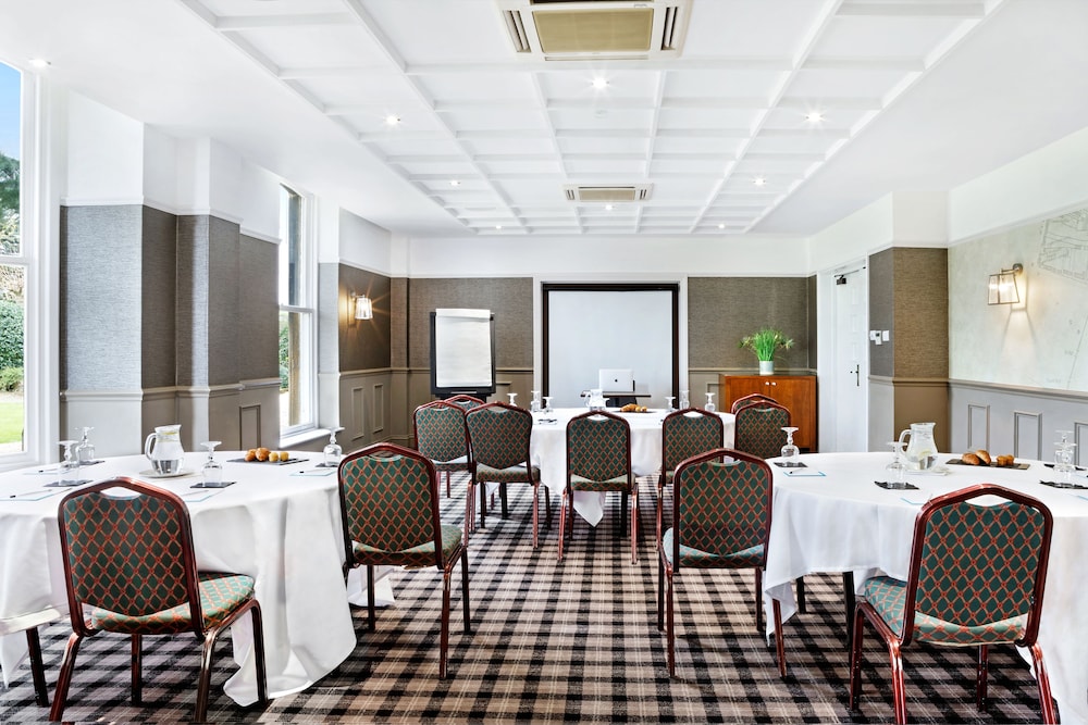 Cedar Court Hotel Harrogate 46/59