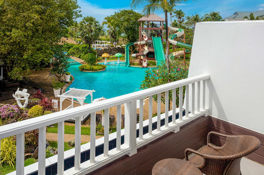 Thavorn Palm Beach Resort in KARON BEACH