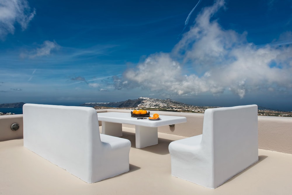 Pyrgos Terrace House 19/23