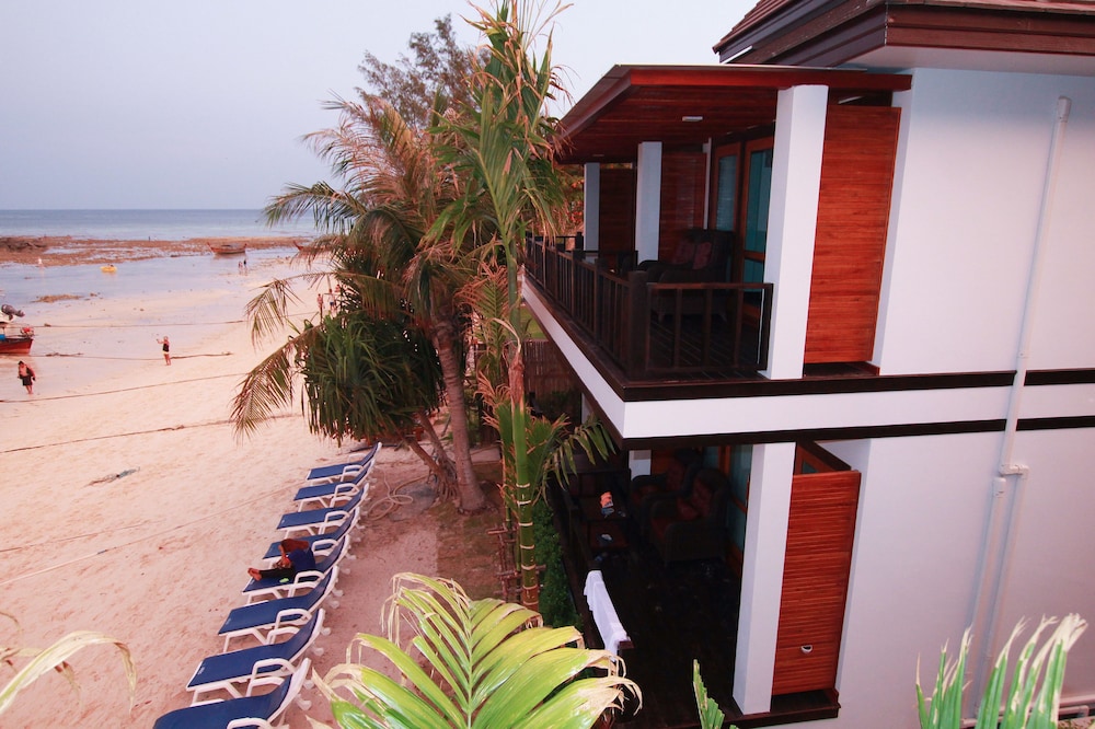 Cabana Lipe Beach Resort 4/39