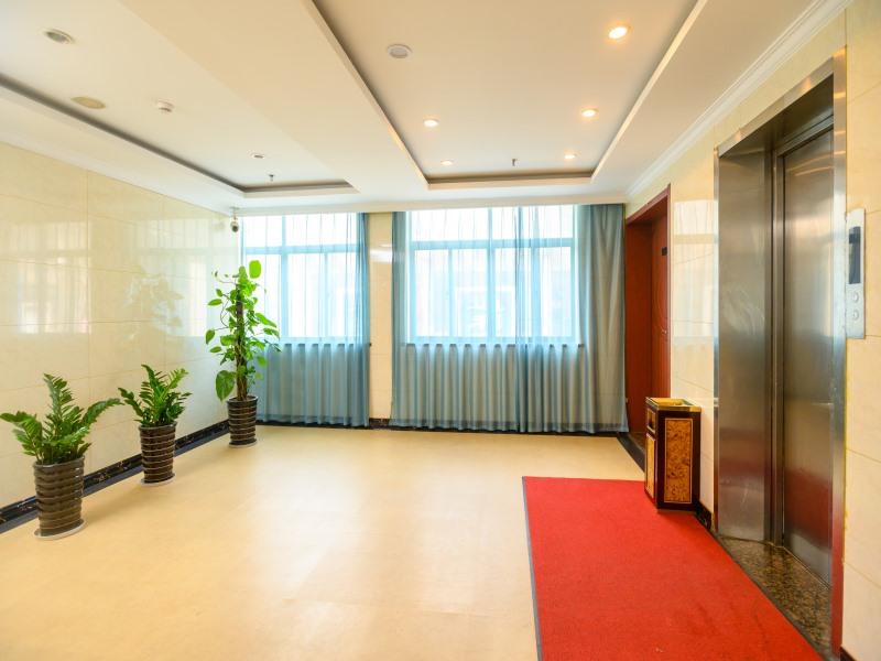 GreenTree Inn Nantong Hongming Plaza Hotel 17/23