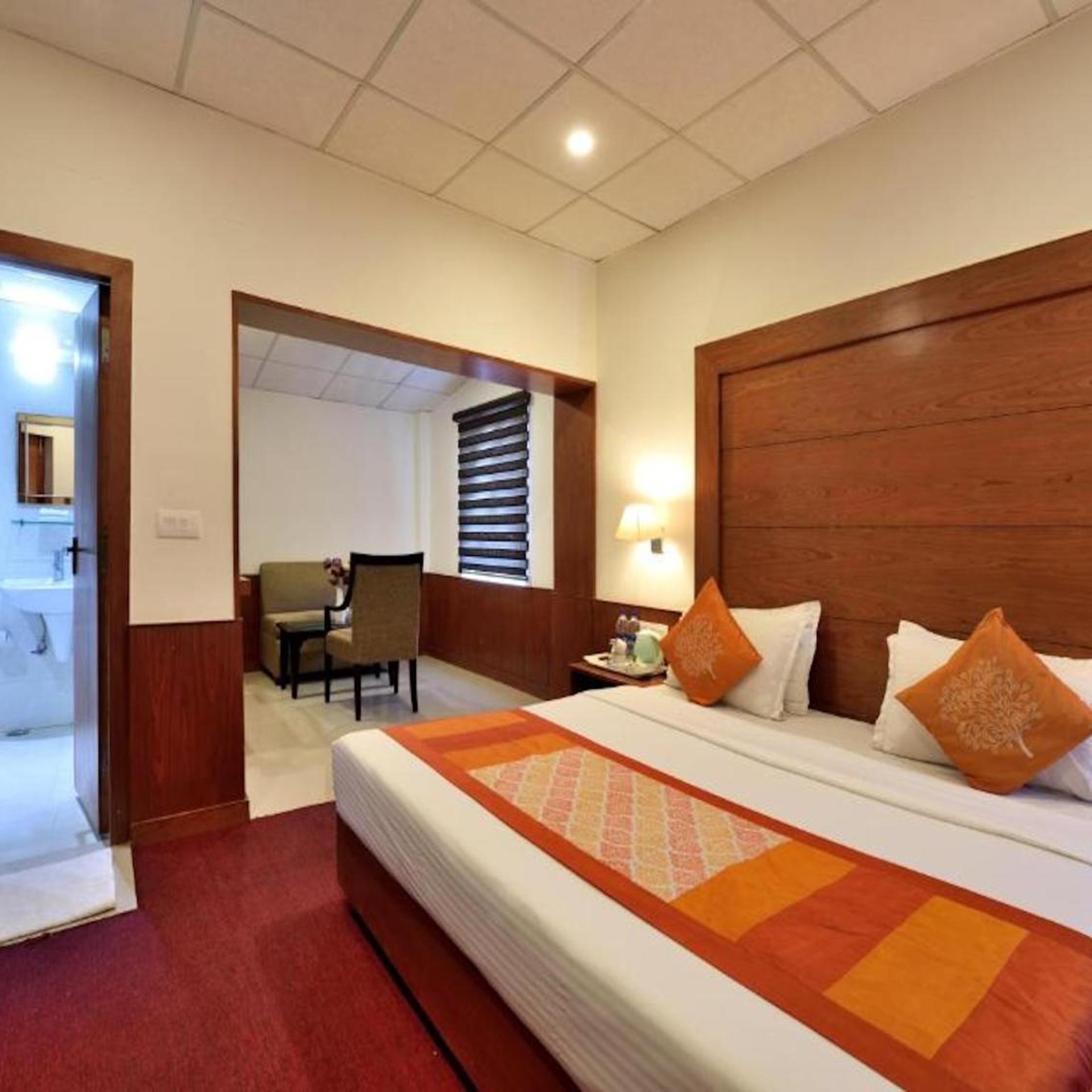 GALLEU HILL RESORTS 14/54