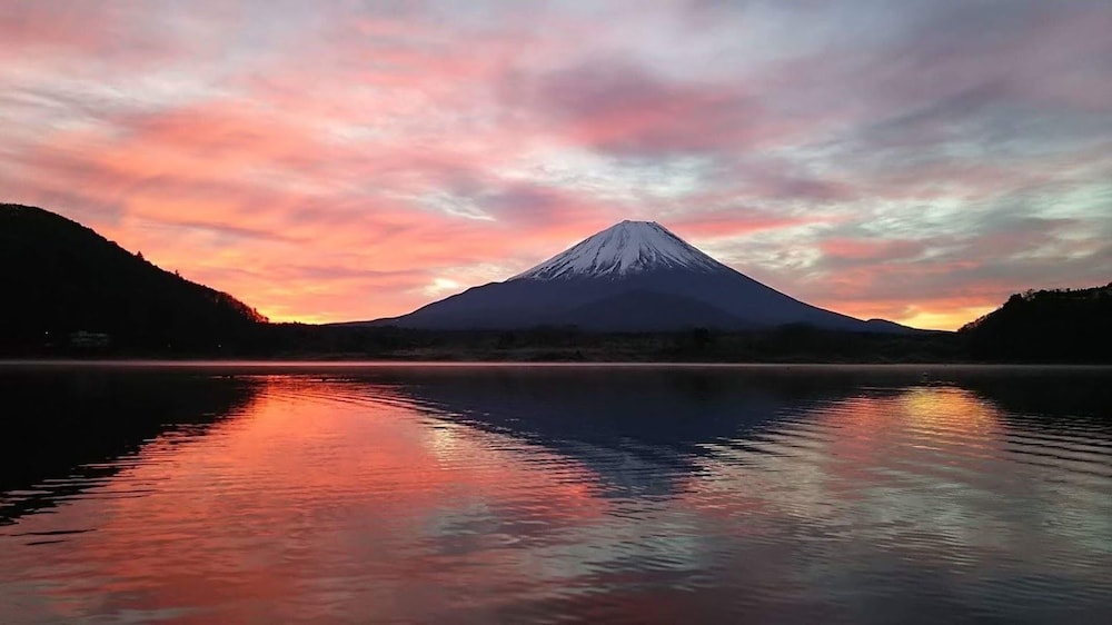 Shoji Mount Hotel 46/49