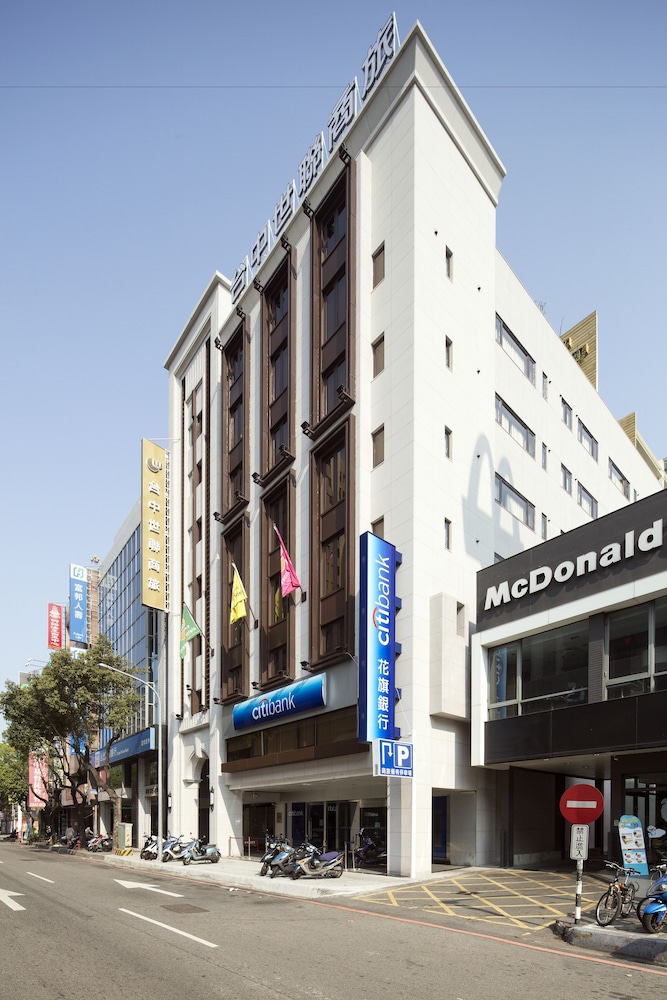 Olah Poshtel Taichung Wenxin 71/75