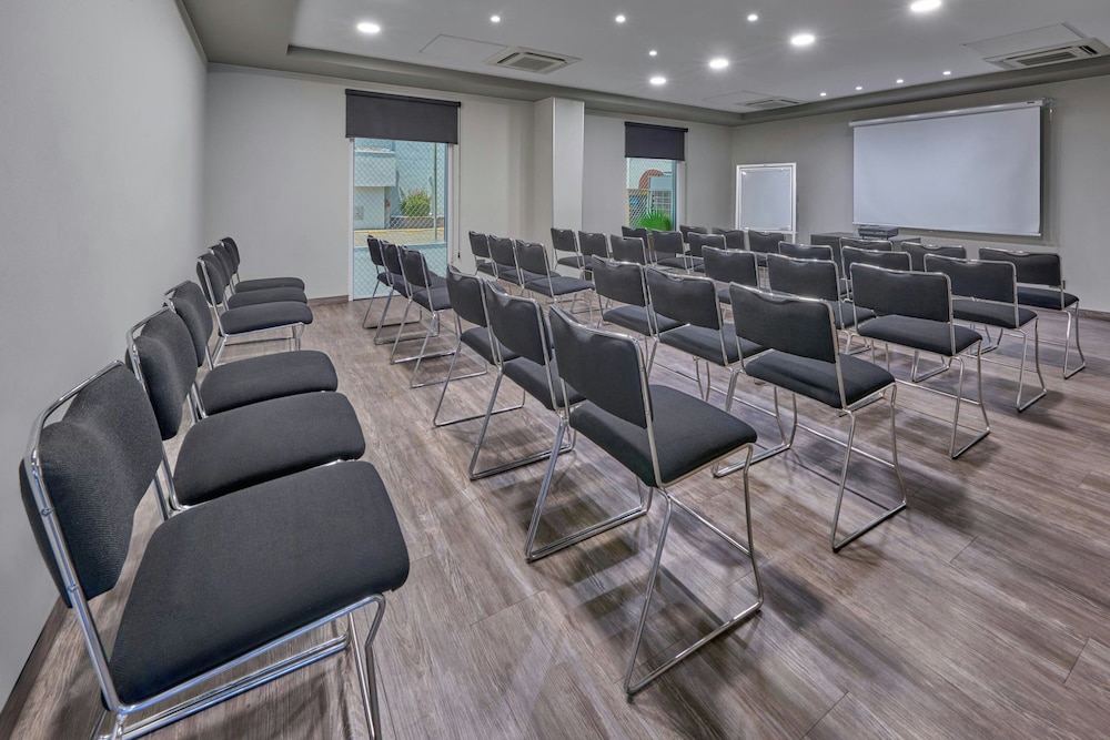 City Express by Marriott Mexicali 52/60