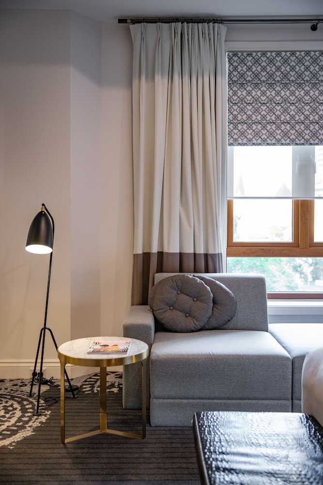 The Inchcolm a EVT Hotel 40/50