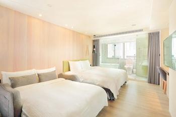 COMFORT, TWIN BEDS