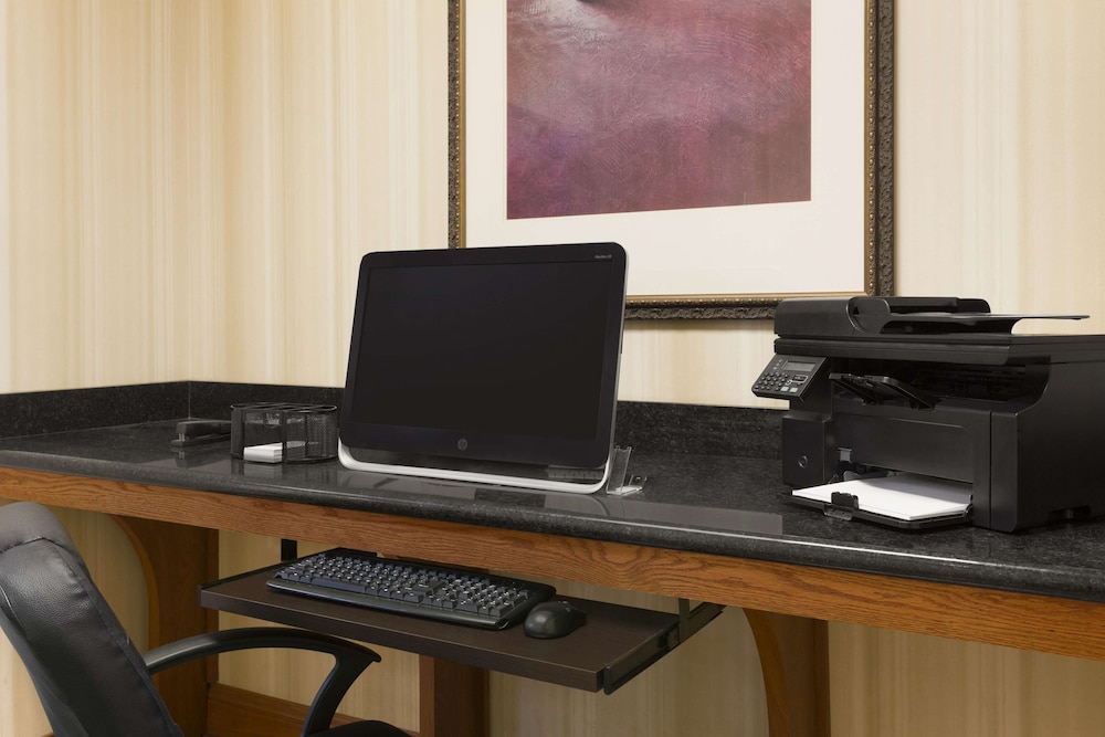 Comfort Inn & Suites Dothan Northside Plaza 24/24