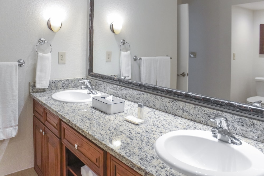 Hilton Vacation Club Polynesian Isles Kissimmee 9/47