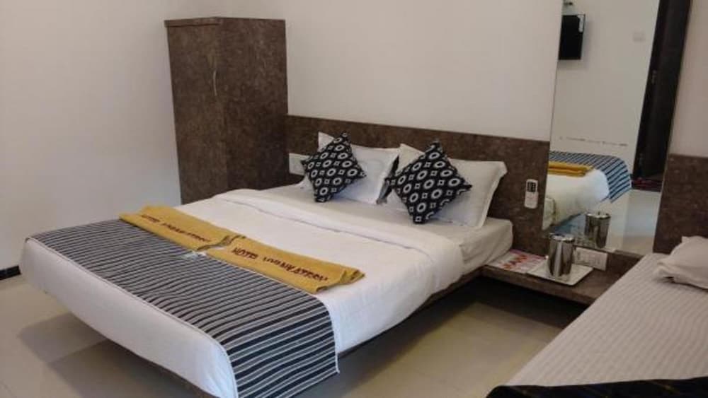 Hotel Vyankatesh 9/35