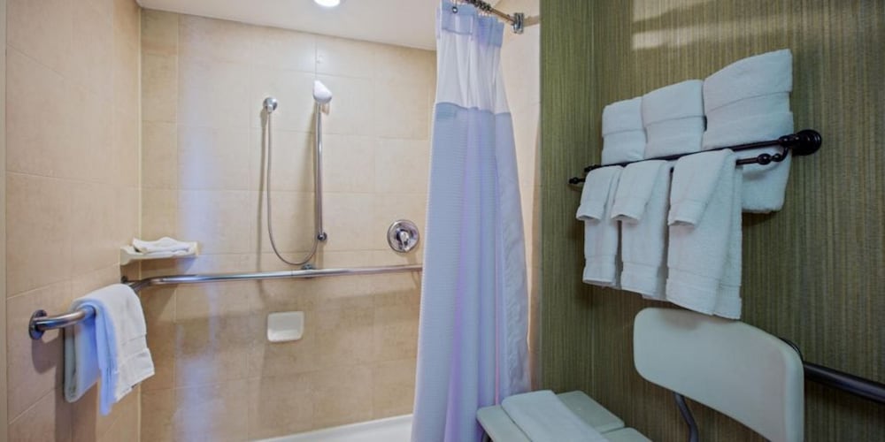 Crowne Plaza Newark Airport 23/50
