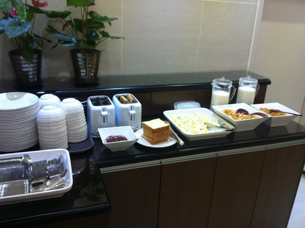 Global Inn Dongdaemun City Days Inn 15/21