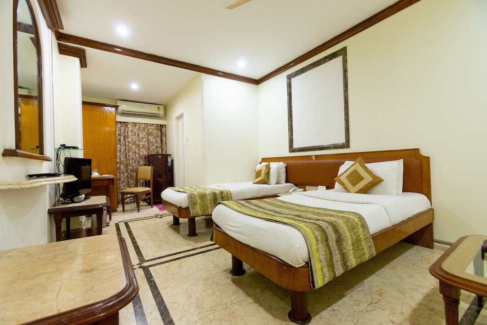 STANDARD, DOUBLE OR TWIN BED