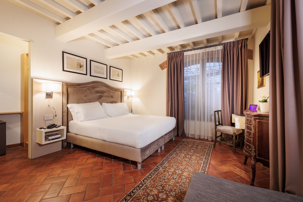 SUPERIOR, DOUBLE BED