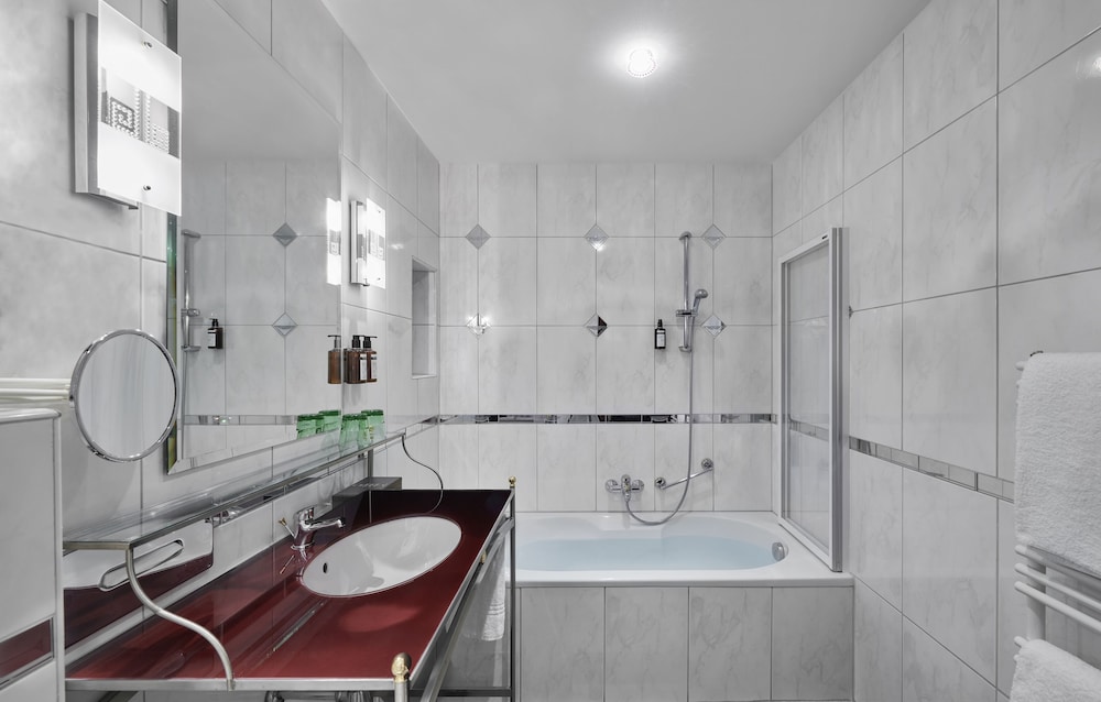 Hotel Schwarzer Adler 5/48