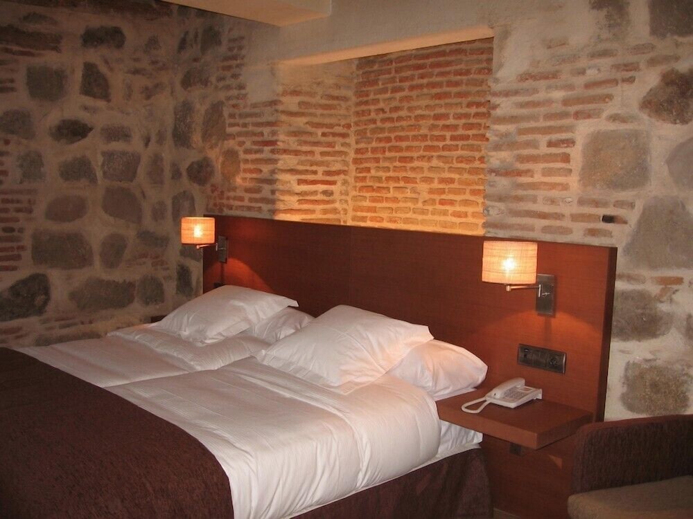 Hotel Las Leyendas 18/60