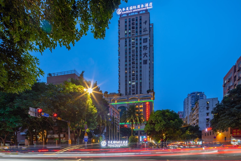 Landmark International Hotel photo5