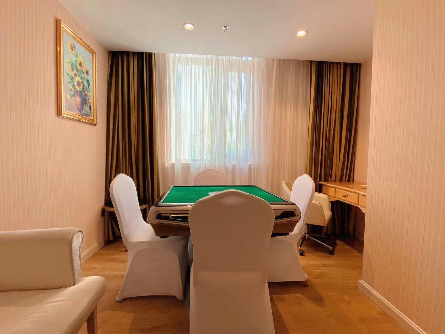 Vienna Hotel (Guangzhou Baiyun Airport Huadu Avenue) 52/58