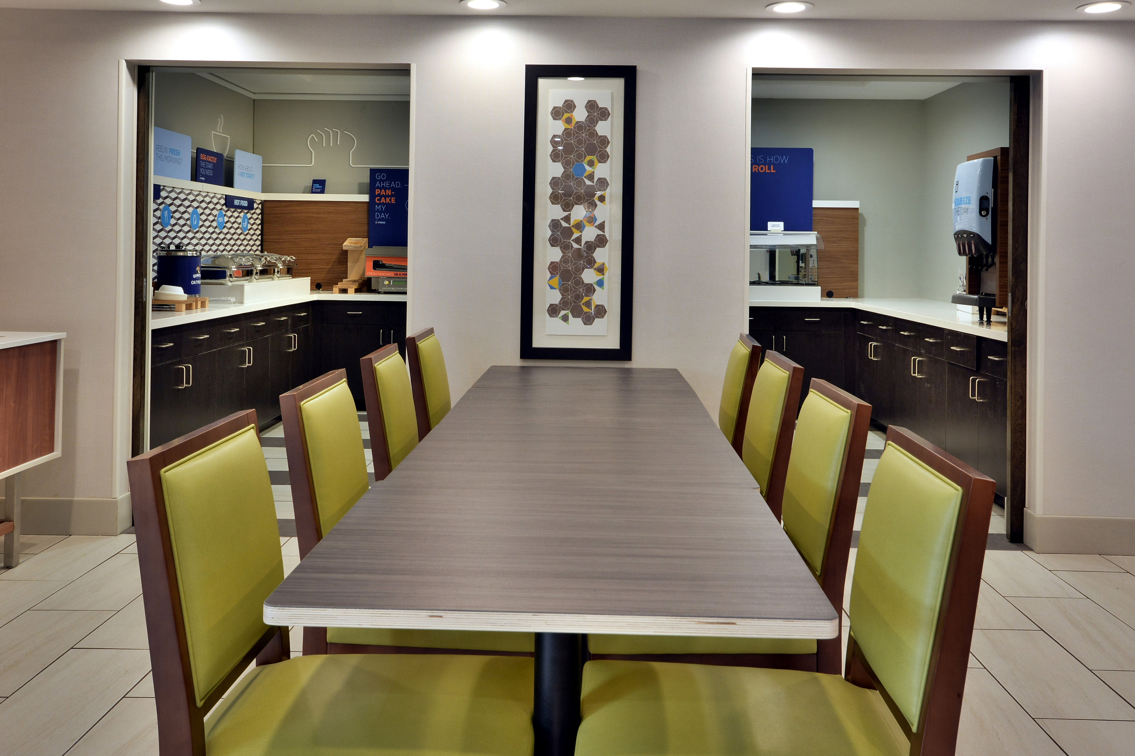 Holiday Inn Express Raleigh-Durham Airport 18/25