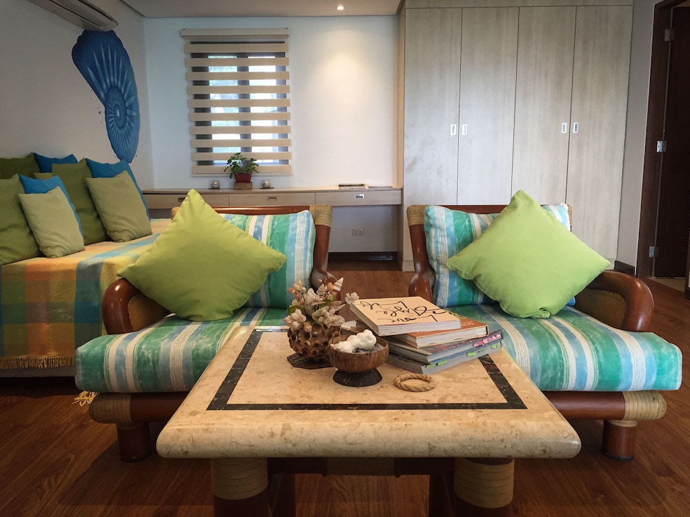 357 Boracay 26/44