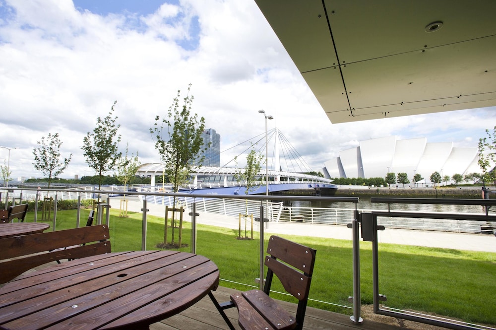 Premier Inn Glasgow Pacific Quay (SECC) 48/61