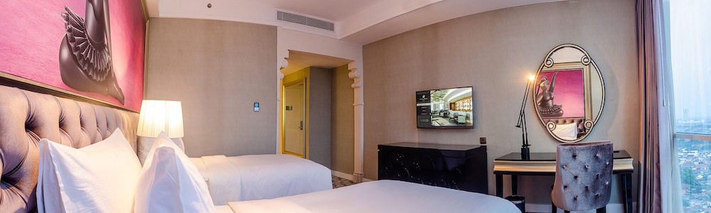 Hotel Ciputra World Surabaya managed by Swiss-Belhotel International 40/76