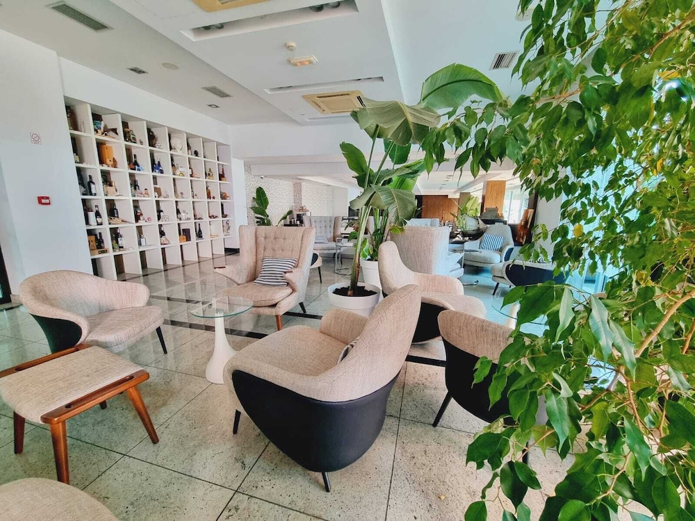 Hotel San Antonio 30/50