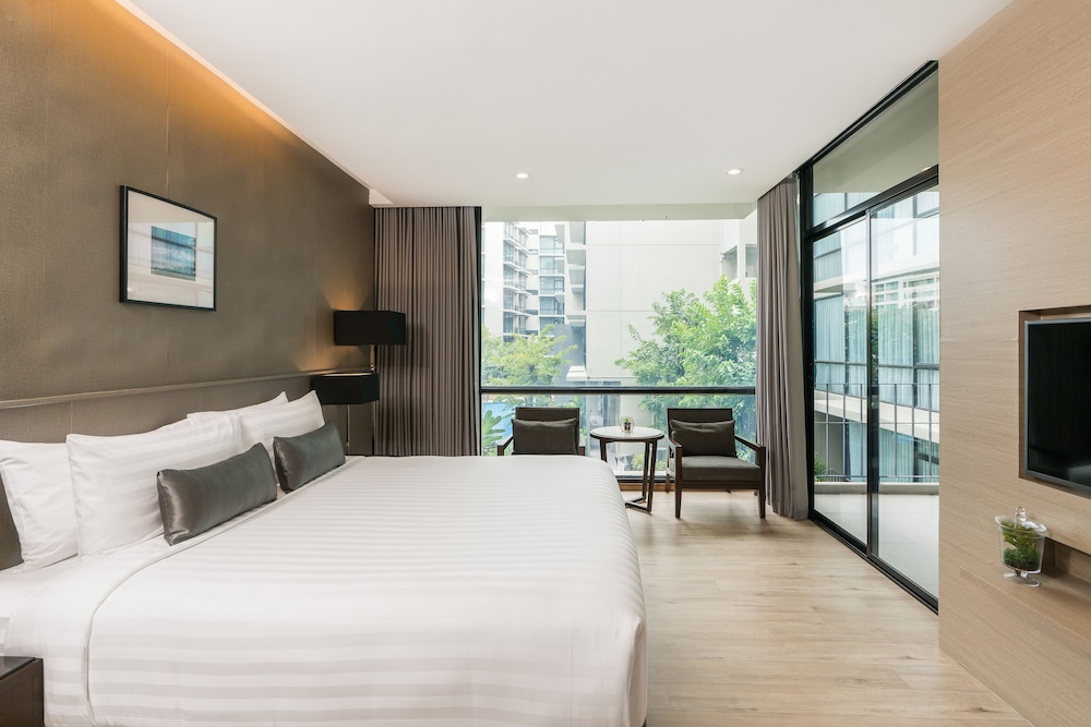 Altera Hotel And Residence Pattaya 11/62