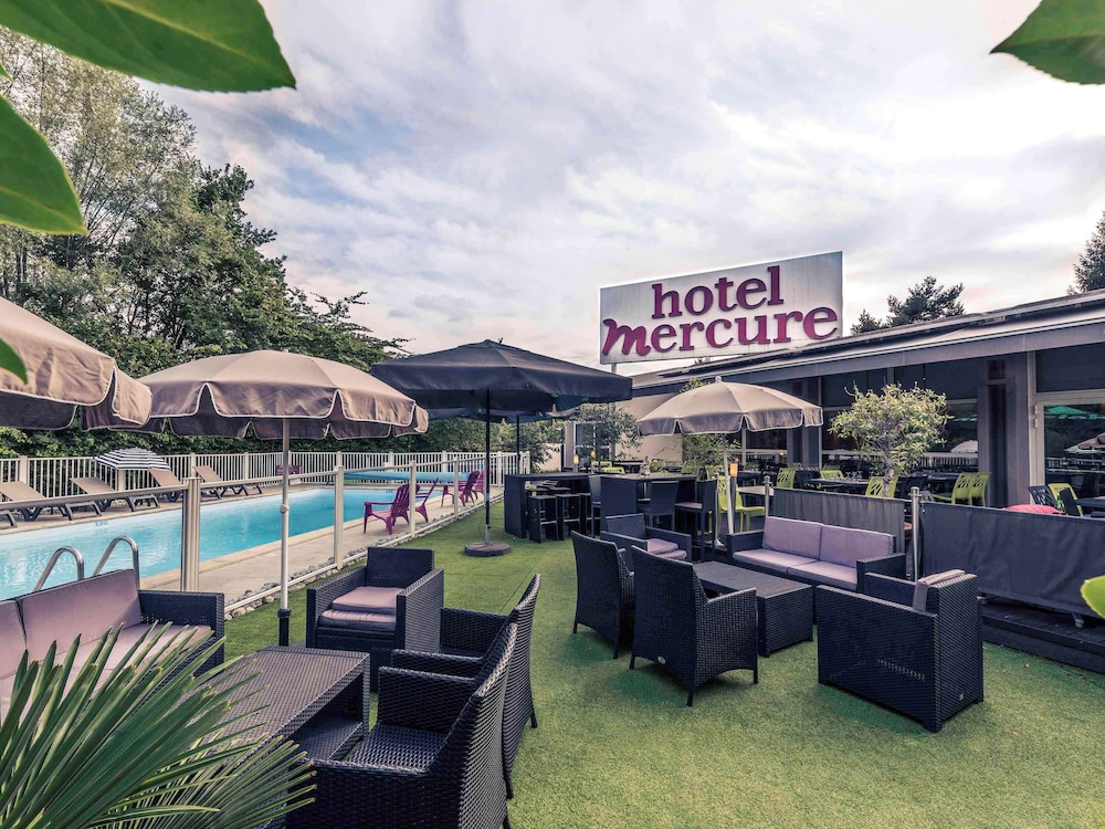 Mercure Annecy Sud 7/70