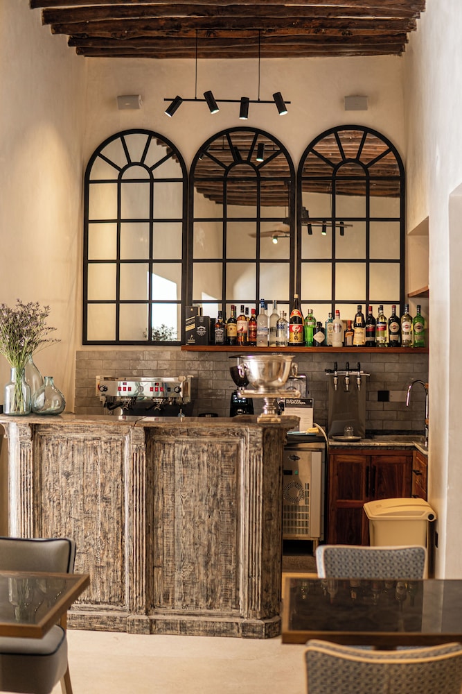 The Neela Boutique Hotel Stone Town 52/62