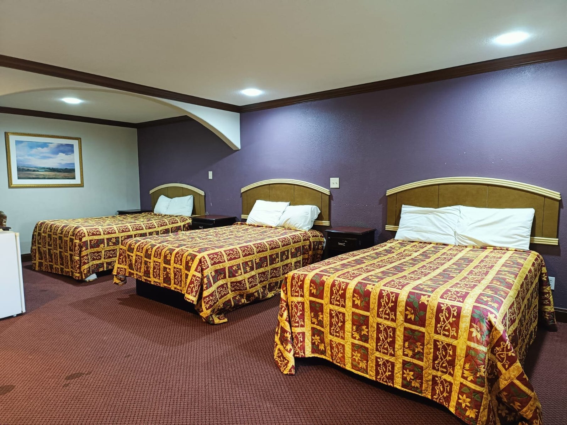 American Inn & Suites By Capital O Victoria US-59 7/26