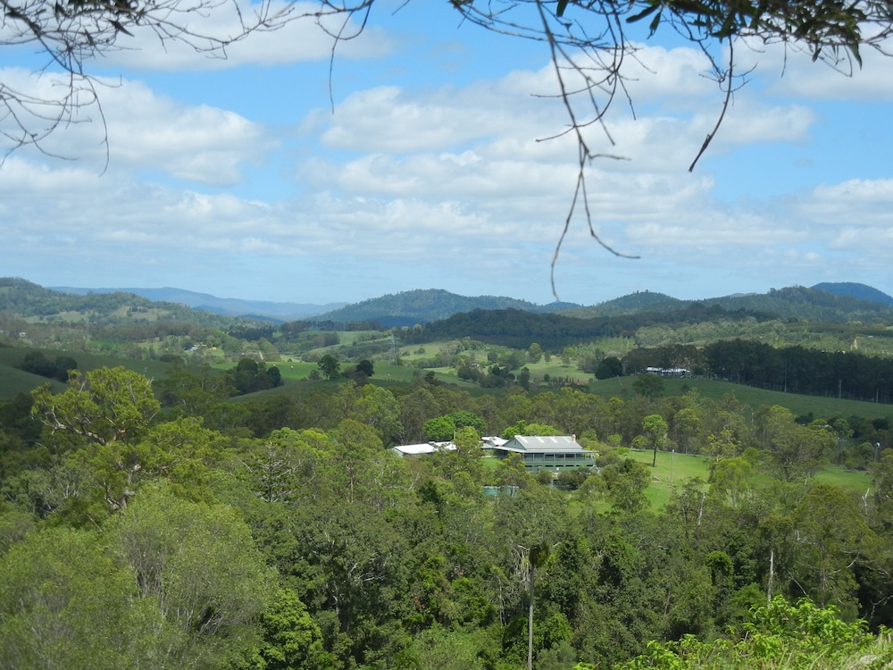 AMAMOOR LODGE 45/63