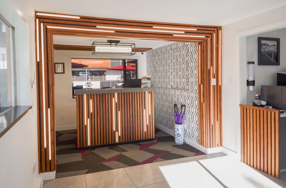 The New 401 Inn 6/50