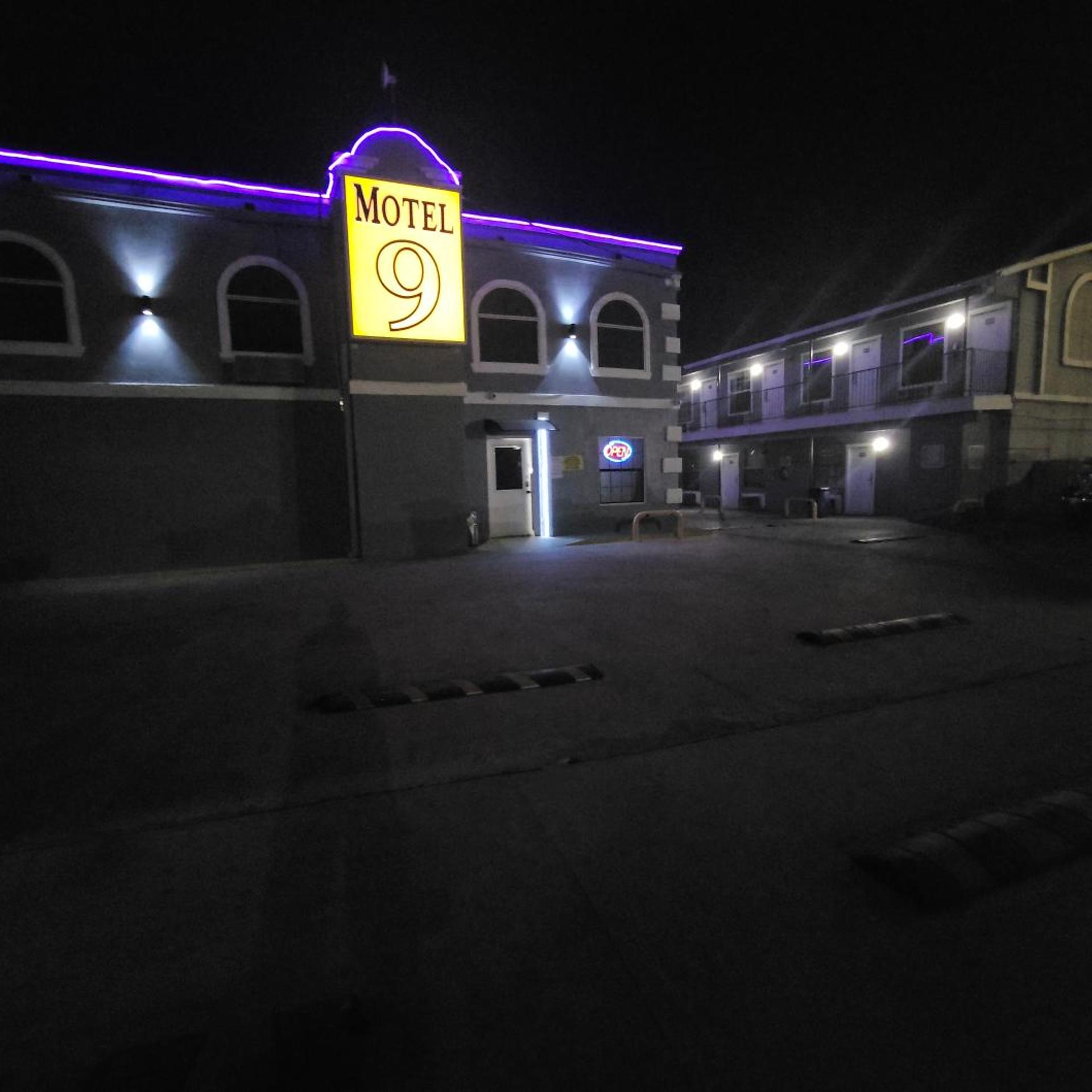 Motel 9 5/24