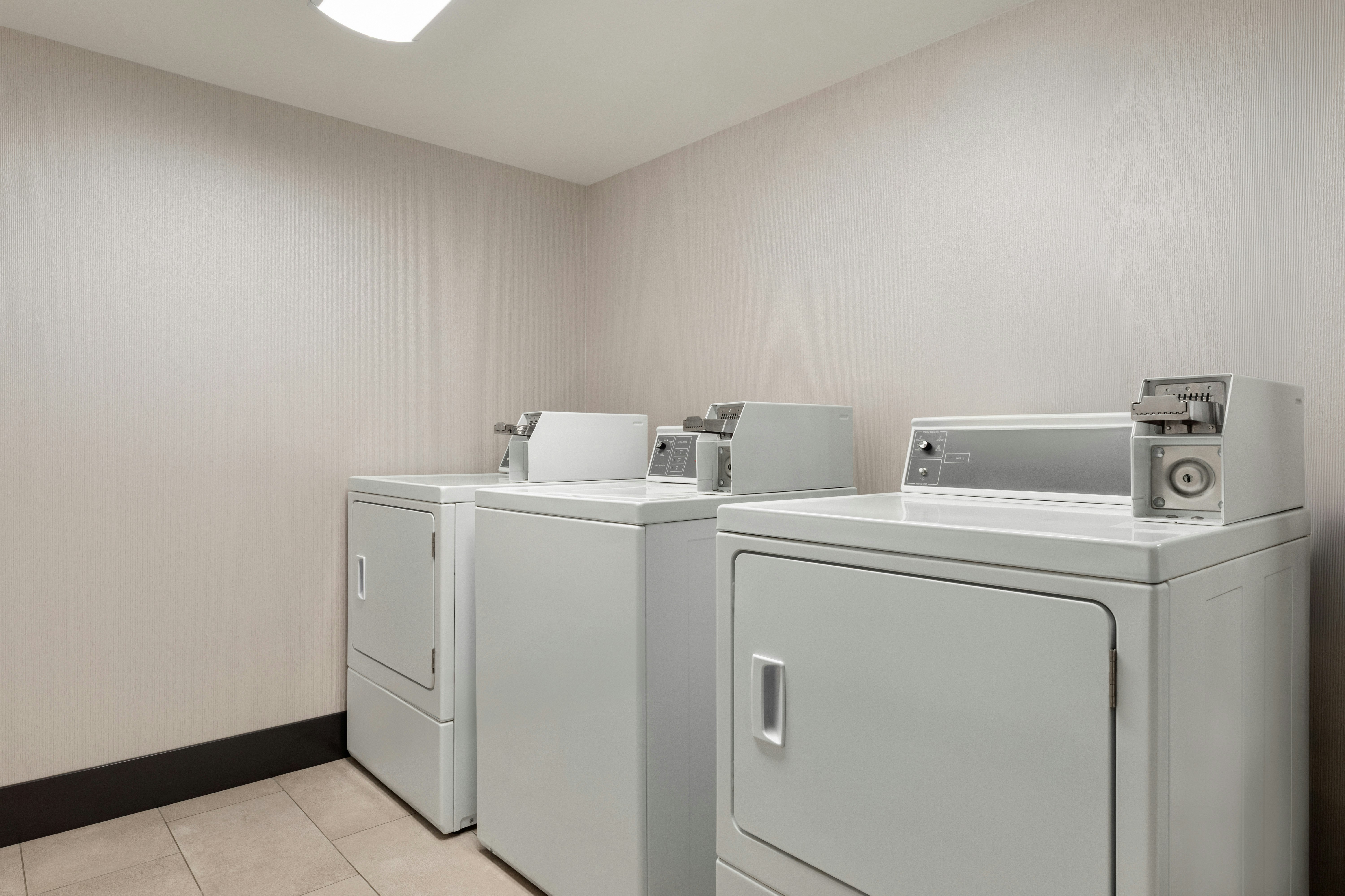 Holiday Inn Virginia Beach - Norfolk 12/63