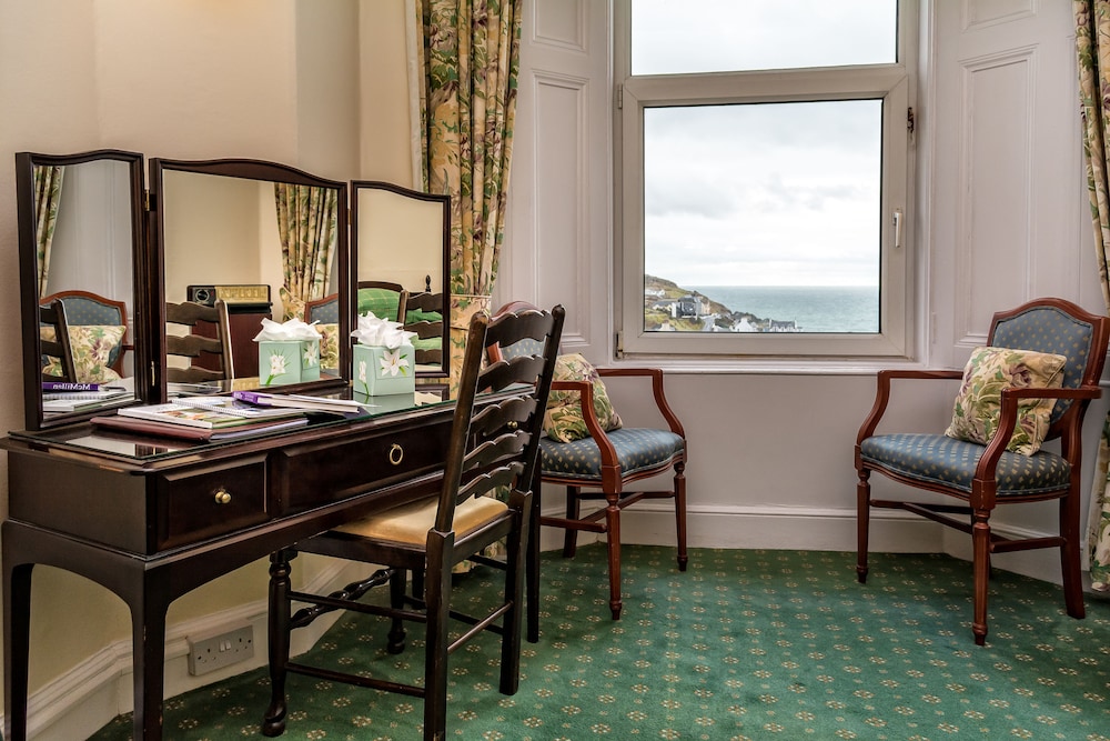 Fernhill Hotel 36/48
