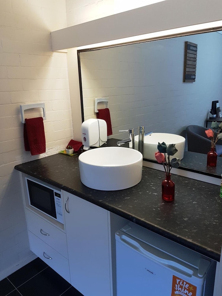 Bidgee Motor Inn 47/50