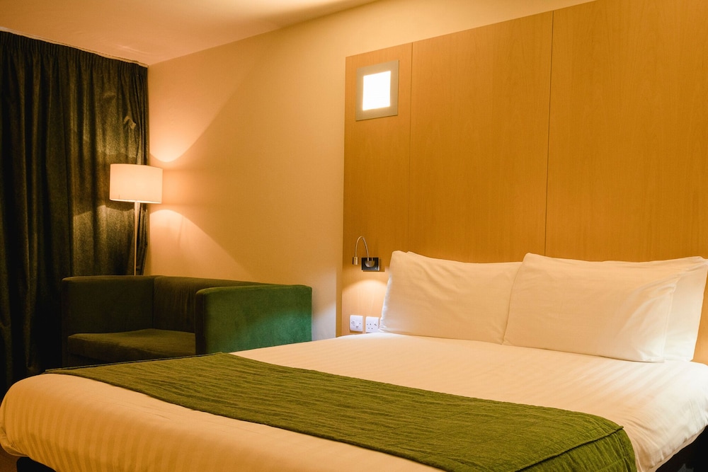 Station House Hotel Letterkenny 11/58