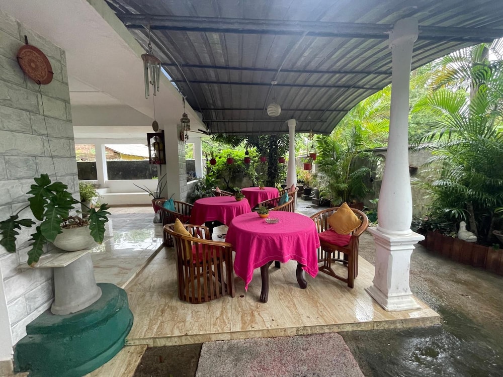 Rock Cascade Home Stay 11/50