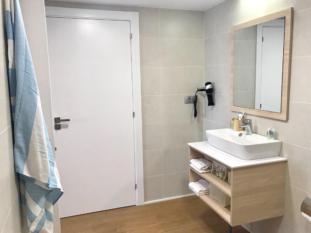 غرفة قياسية ثلاثية، Hotel Rentalmar Salou Beach 9/10