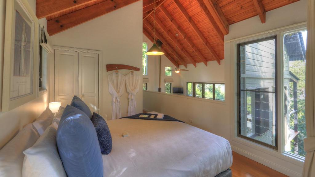 misty view cottages montville