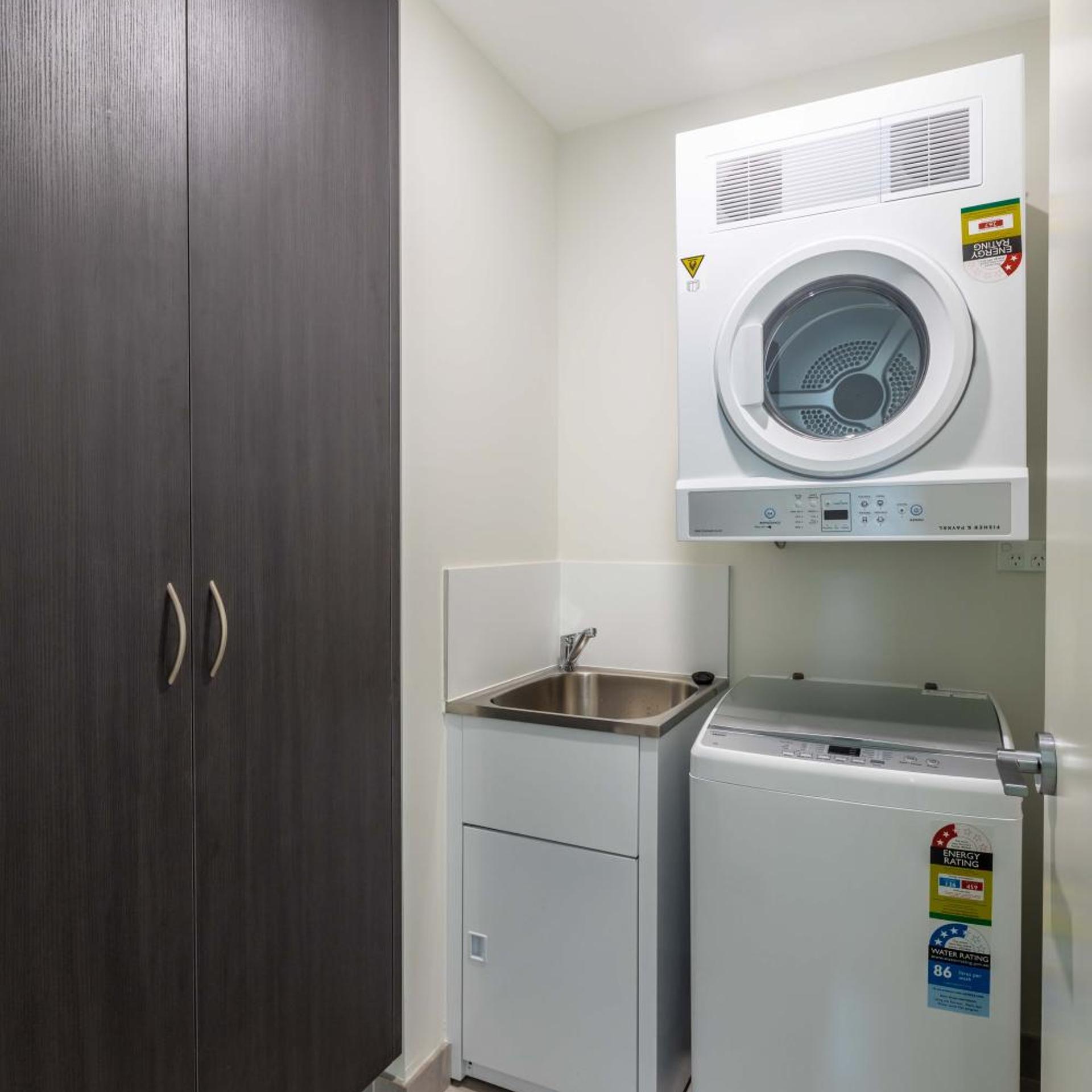KULA Apartments Parramatta 23/50