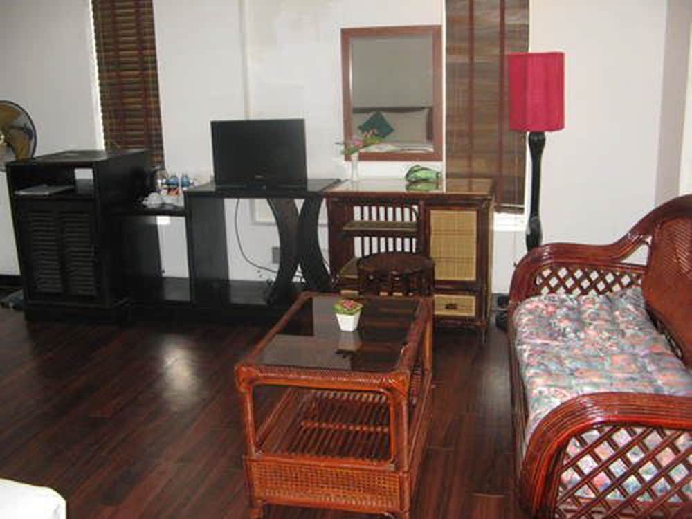 Vimean Sovannaphoum Resort 56/72