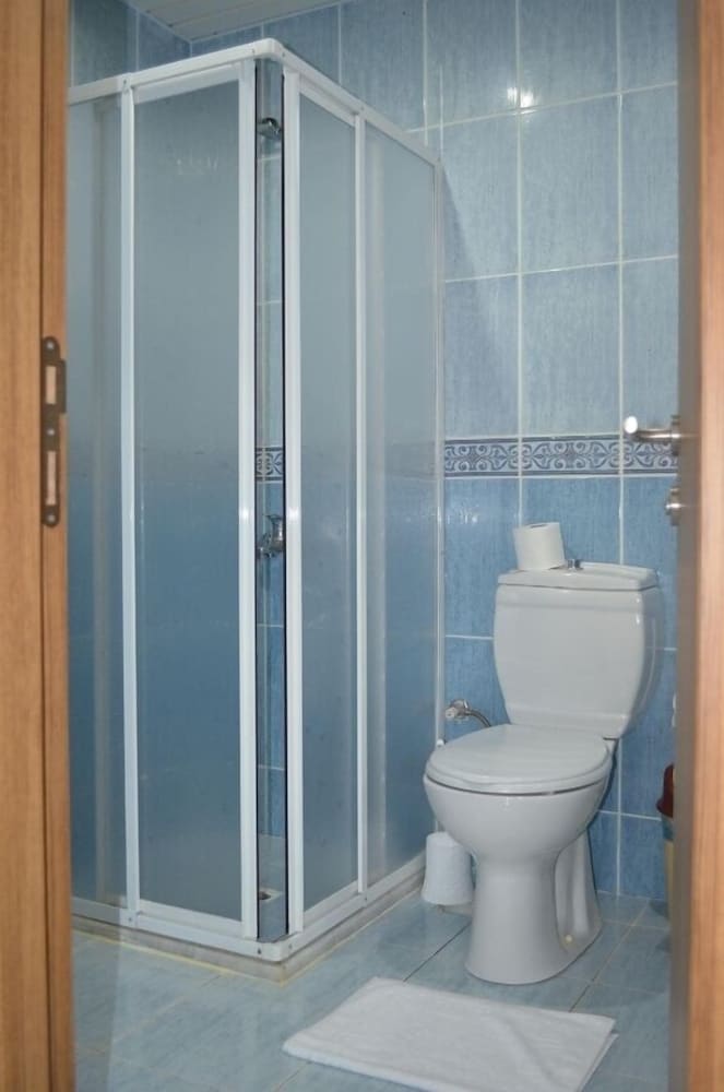 Mitos Apartment Hotel 40/42